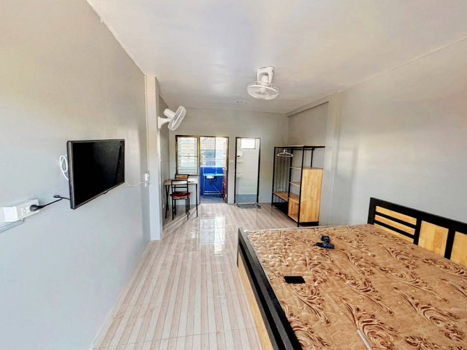 1 Bedroom Apartment, 1 Bathroom Pattaya - photo 2