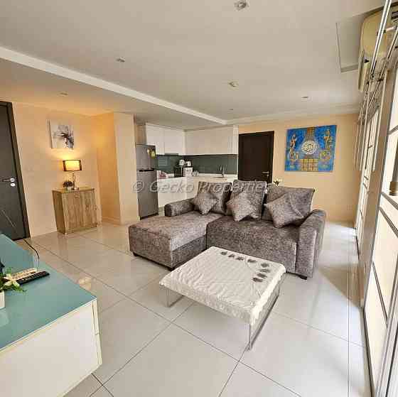 2 Beds 2 Baths Flat Pattaya