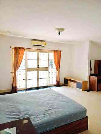 3 Bedrooms, 3 Bathrooms - Apartments Pattaya