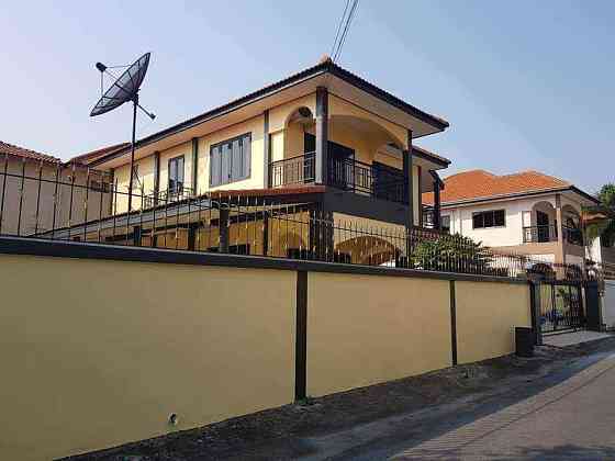 3 Bedrooms, 2 Bathrooms - Home Pattaya