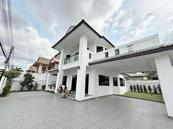 4 Beds 4 Baths - House Pattaya - photo 1