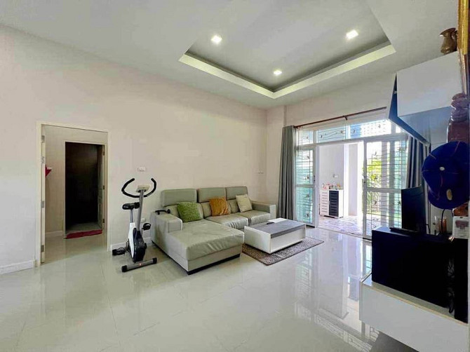 3 Bedrooms, 3 Bathrooms -House Pattaya - photo 6