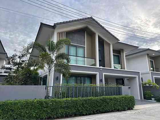 3 Beds 4 Bathrooms – House Pattaya
