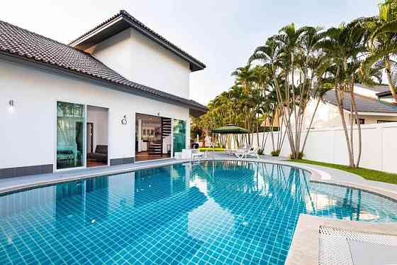 4 Beds 4 Baths - House Pattaya
