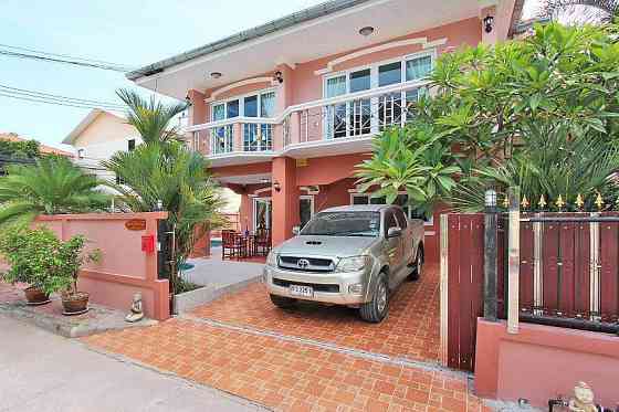 4 Beds 4 Baths - House Pattaya