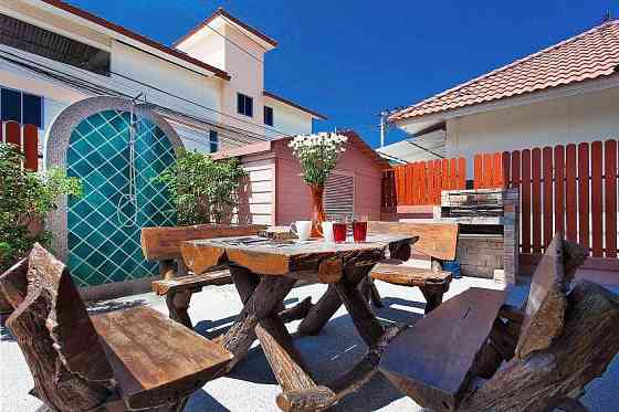 4 Beds 4 Baths - House Pattaya
