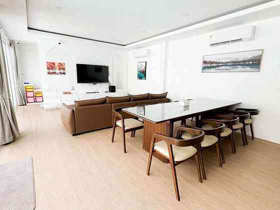 4 Bedrooms, 5 Bathrooms - Home Pattaya