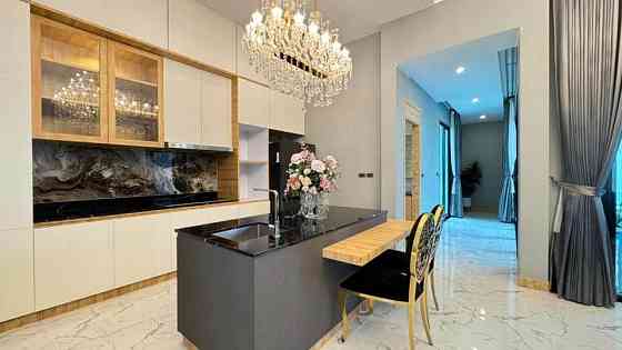 4 Beds 4 Baths - House Pattaya
