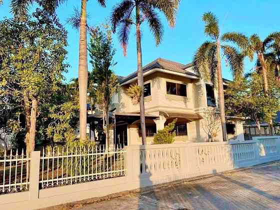 3 Beds 3 Baths - House Pattaya