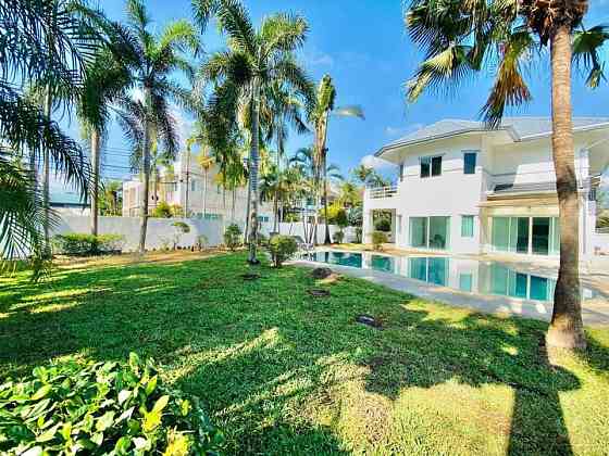 3 Bedrooms, 4 Bathrooms - Home Pattaya