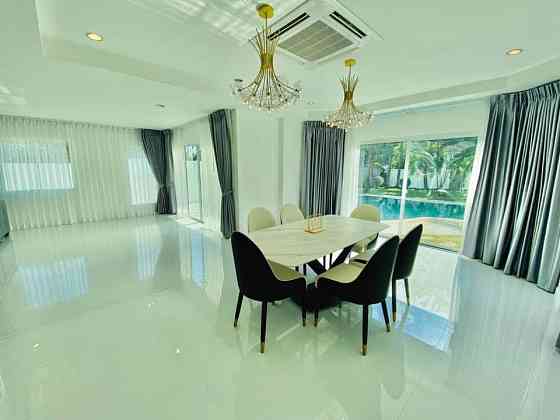 3 Bedrooms, 4 Bathrooms - Home Pattaya