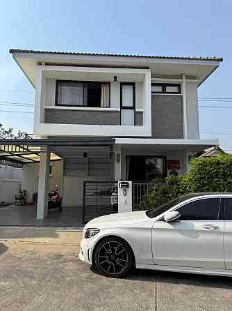 3 Bedrooms, 3 Bathrooms -House Pattaya