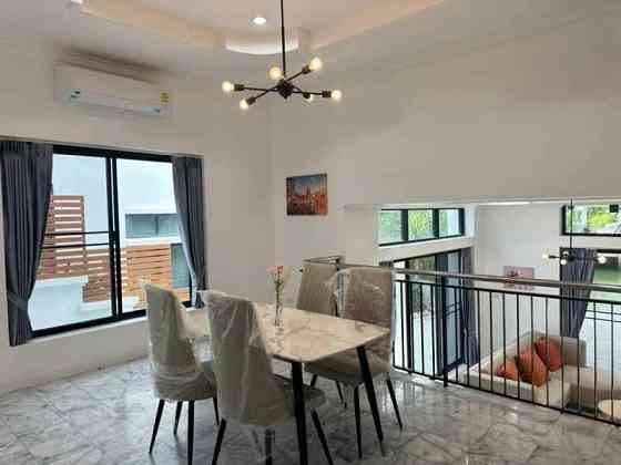 3 Beds 5 Baths - House Pattaya