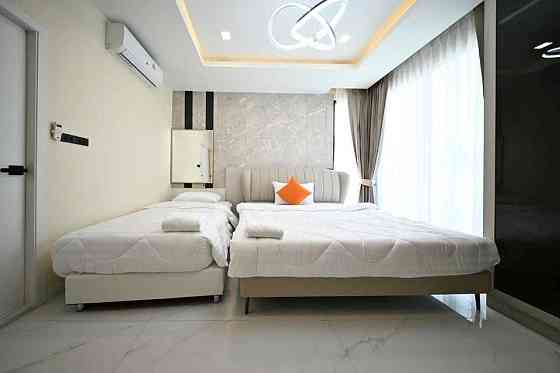 4 Bedrooms, 5 Bathrooms - House Pattaya