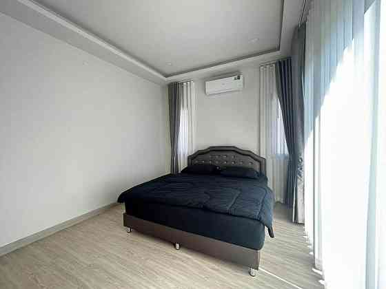 3 Beds 4 Baths - House Pattaya