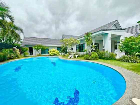 5 Bedrooms, 5 Bathrooms - Home Pattaya