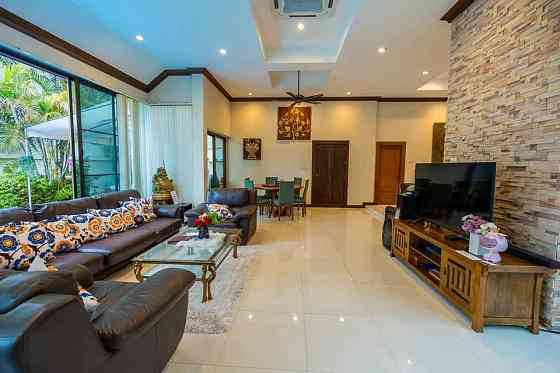 4 Beds 4 Bathrooms – House Pattaya