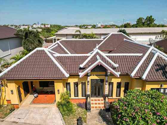4 Beds 4 Bathrooms – House Pattaya