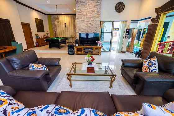 4 Beds 4 Bathrooms – House Pattaya