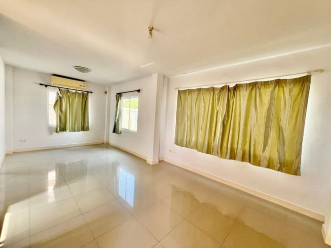 3 Bedrooms, 2 Bathrooms Pattaya - photo 3