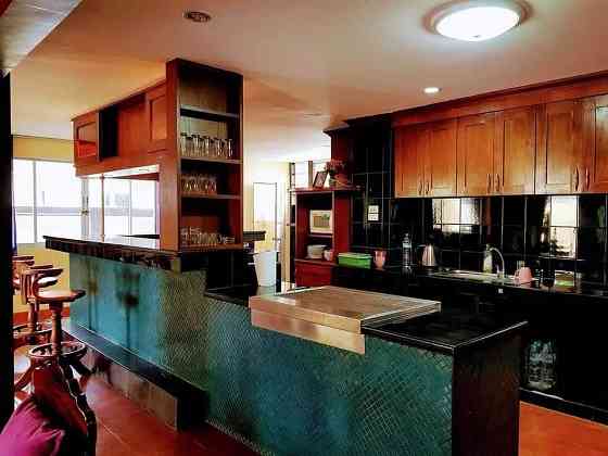 5 Bedrooms, 5 Bathrooms - Home Pattaya