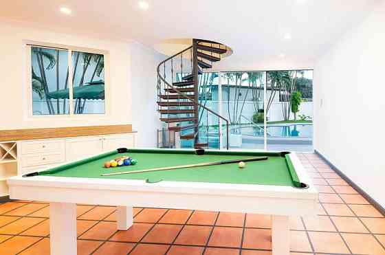 4 Beds 4 Baths - House Pattaya