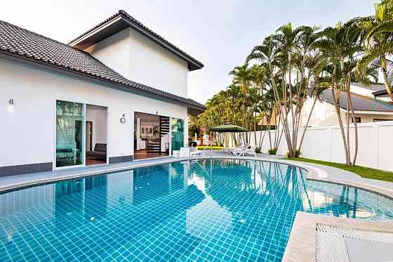 4 Beds 4 Baths - House Pattaya