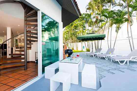 4 Beds 4 Baths - House Pattaya