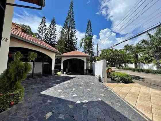 5 Beds 6 Baths - House Pattaya