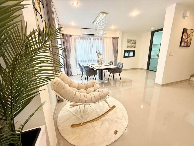 4 Bedrooms, 3 Bathrooms -House Pattaya - photo 6