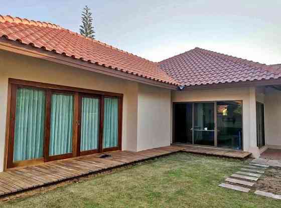 3 Beds 3 Baths - House Pattaya