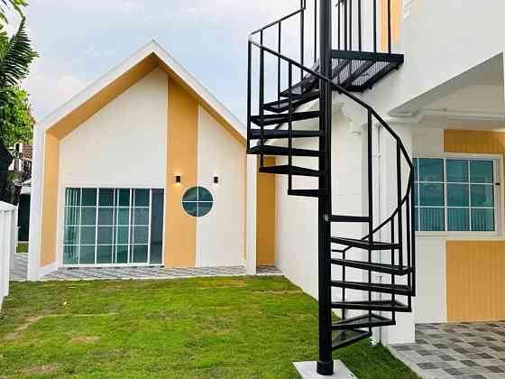 3 Beds 2 Baths House Пхукет