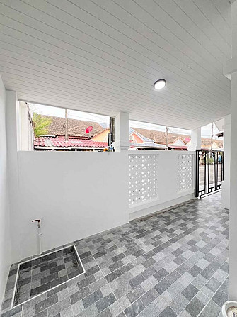 2 Bedroom 1 Bathroom House Phuket - photo 10