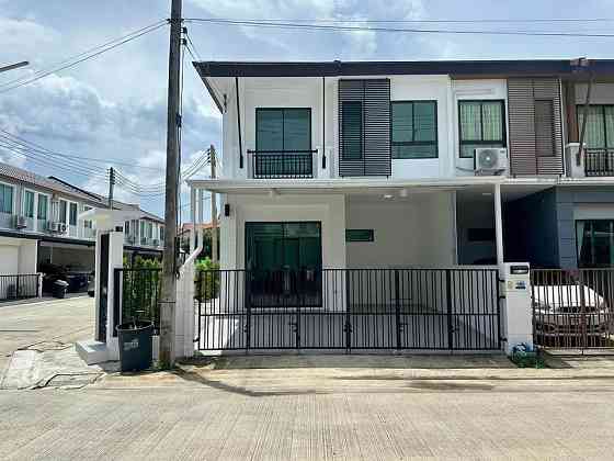 3 Bedroom 2 Bathroom House Phuket