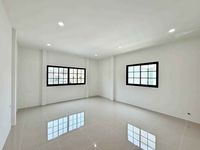 3 Bedroom 2 Bathroom House Phuket - photo 1