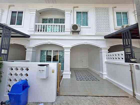 3 Bedroom 2 Bathroom House Phuket