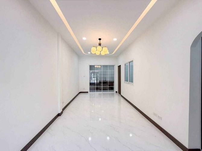 3 Bedroom, 2 Bathroom House Phuket - photo 9