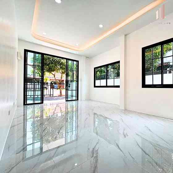 2 Bedroom 2 Bathroom House Phuket