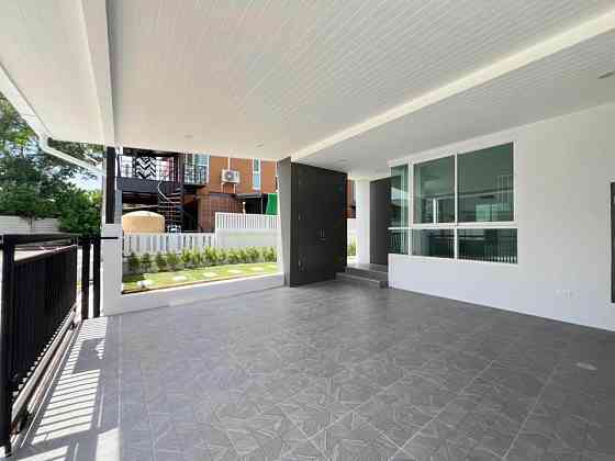 3 Bedroom 3 Bathroom House Phuket