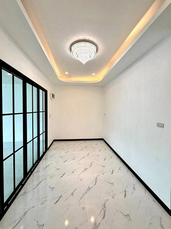 2-bedroom, 2-bathroom townhouse Phuket - photo 17