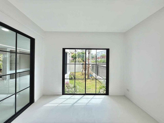 4 Bedroom, 2 Bathroom House Phuket - photo 8