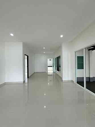 3-bedroom, 2-bathroom house Phuket