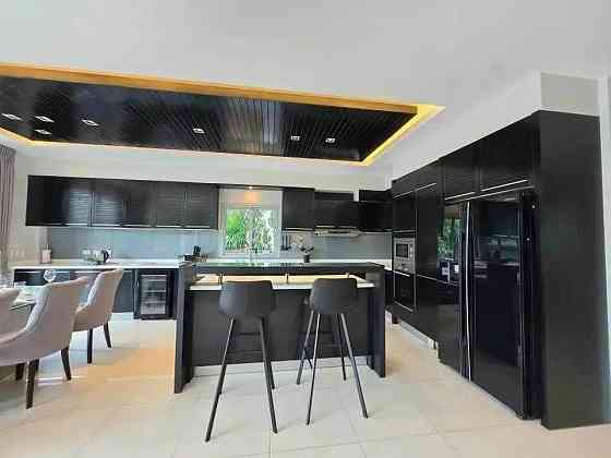 8 Beds 6 Baths - House Phuket