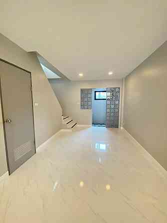 2-bedroom, 2-bathroom townhouse Phuket