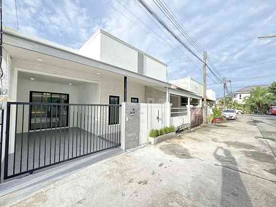 3 Bedrooms 2 Bathrooms - Townhouse Phuket