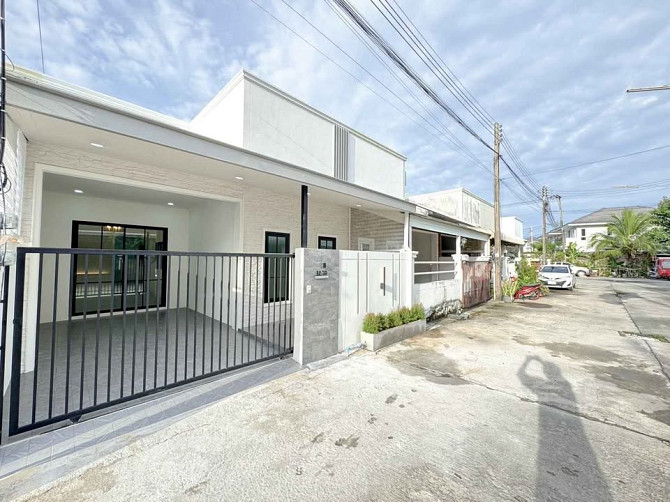 3 Bedrooms 2 Bathrooms - Townhouse Phuket - photo 5