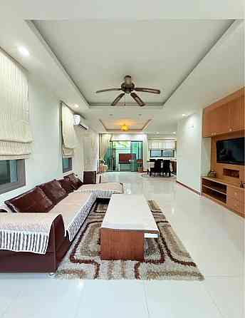 3 Bedroom, 3 Bathroom House Phuket
