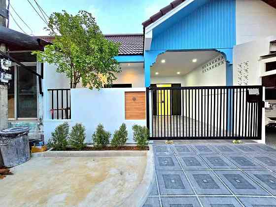 2 Bedroom, 3 Bathroom House Phuket