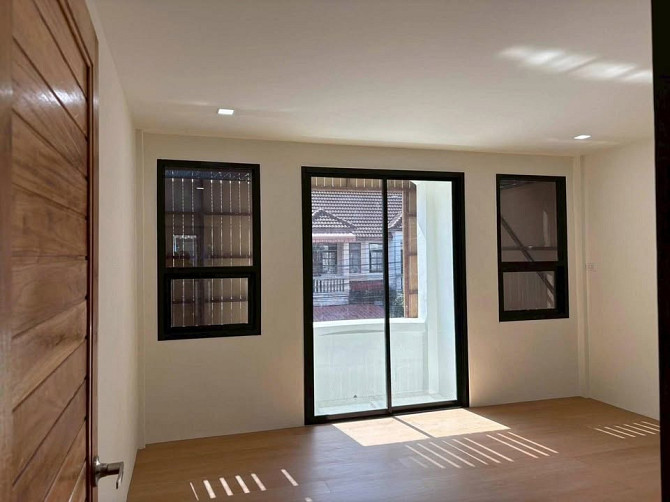 Three-bedroom, two-bathroom townhouse Phuket - photo 2