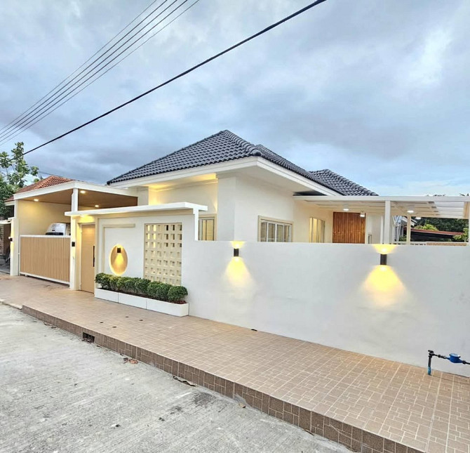 3 Bedroom, 3 Bathroom House Phuket - photo 2